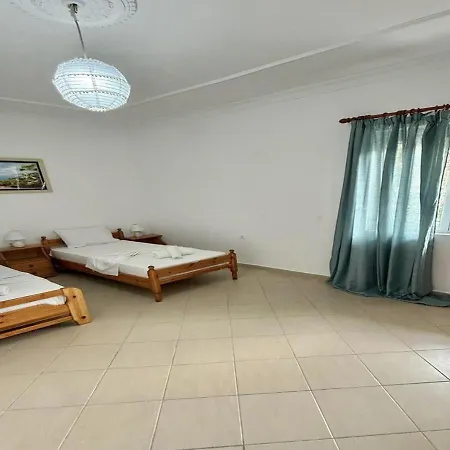 Apartment T Sarandë